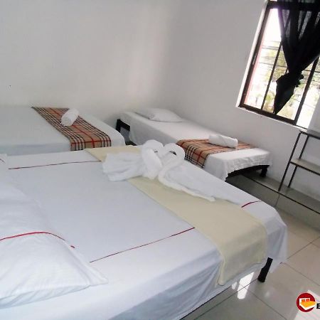 Hotel El Descanso サンホセ エクステリア 写真
